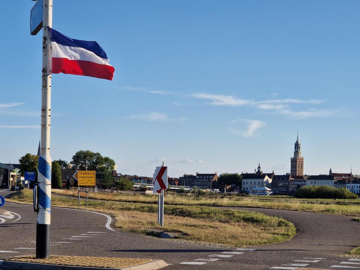 'T Hanzehuys Kampen Bagian luar foto