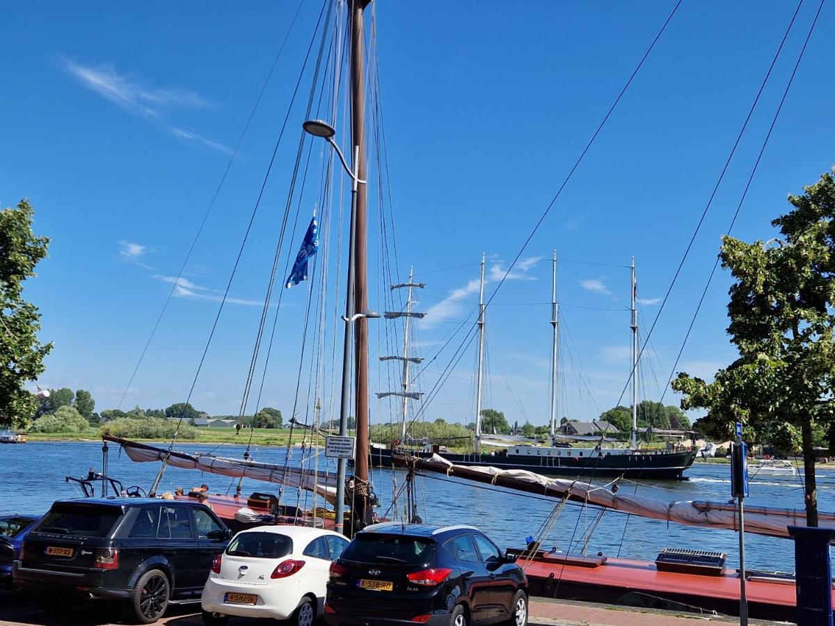 'T Hanzehuys Kampen Bagian luar foto